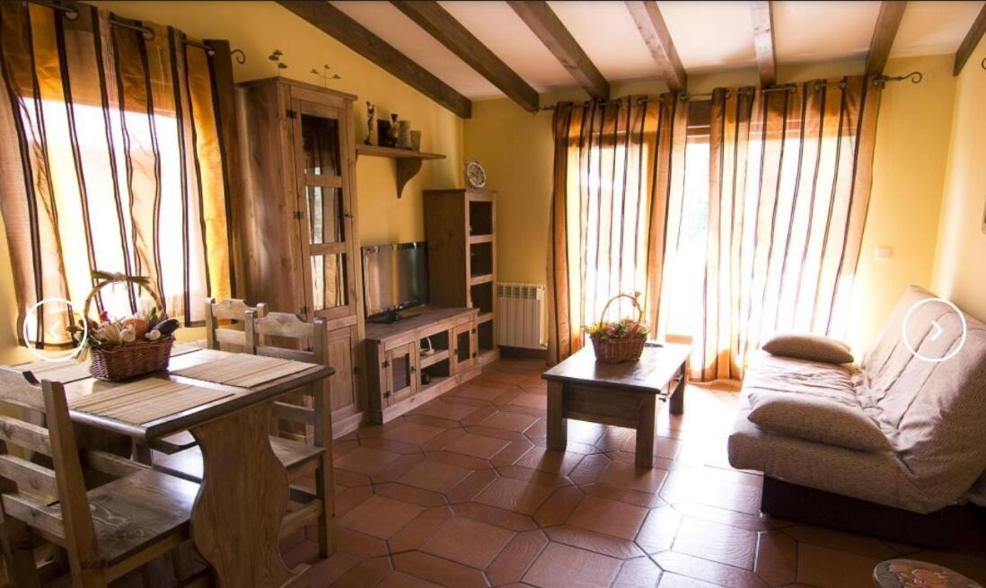 Apartamentos Rurales "La Cabana" Rascafría المظهر الخارجي الصورة